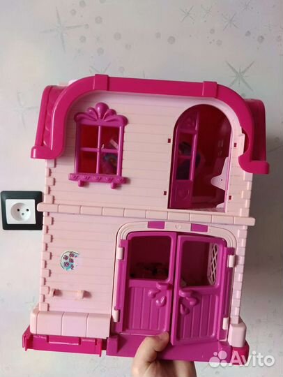 Домик кукольный б/у