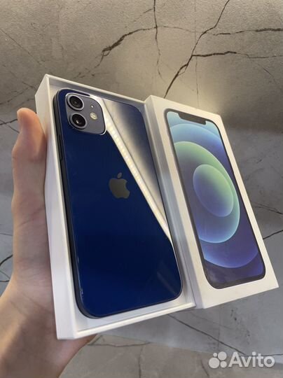 iPhone 12, 64 ГБ
