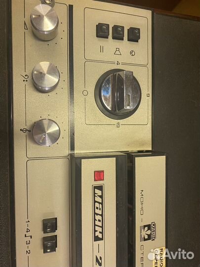 Катушечный магнитофон Маяк 203