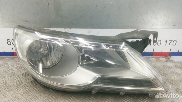 Фара правая Volkswagen Tiguan