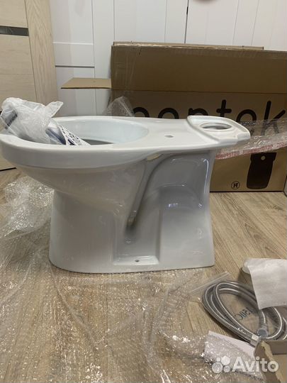 Унитаз новый