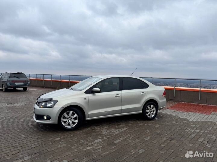 Volkswagen Polo 1.6 МТ, 2012, 174 200 км