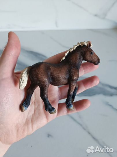 Фигурки Schleich для доставки