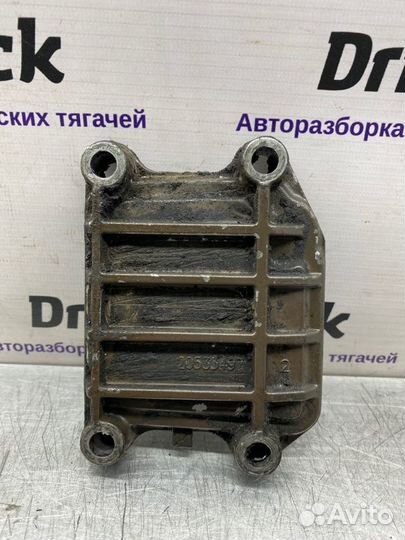 Крышка блока цилиндров Renault Magnum DXI13