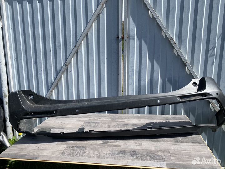 Toyota rav4 задний бампер