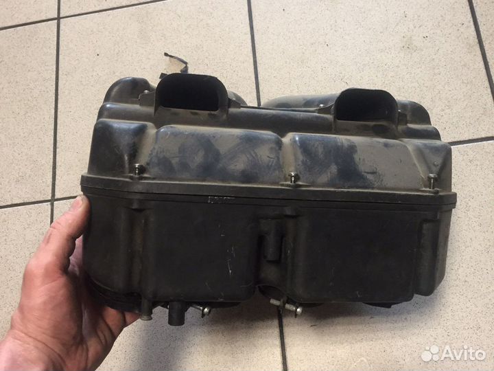 Корпус воздушного фильтра yamaha r1