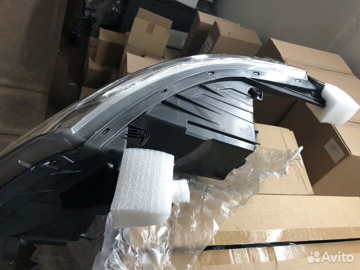 Kia Rio 3 фара передняя Дорест Корея