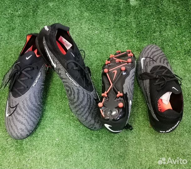 Футбольные бутсы