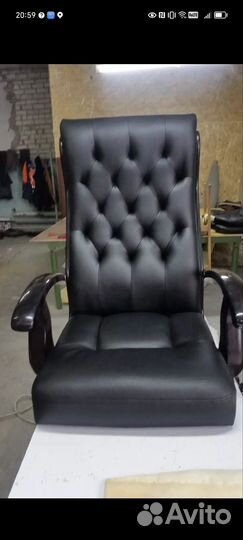 Перетяжка мягкой мебели