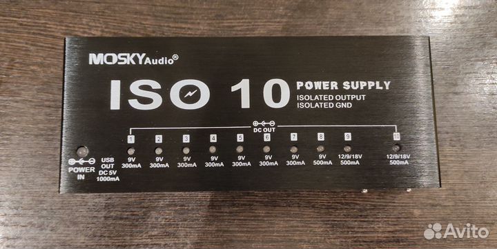 Блок питания для гитарных эффектов Mosky Iso-10