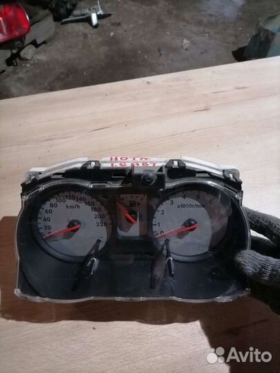 Панель приборов Nissan Note E11