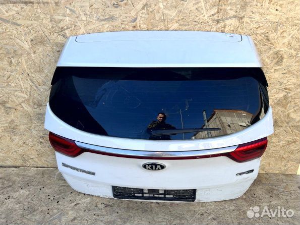 Крышка багажника дорестайлинг Киа Спортейдж 4