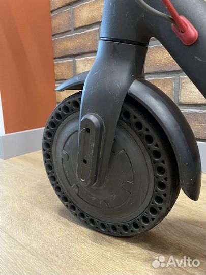 Электросамокат xiaomi m365 s1