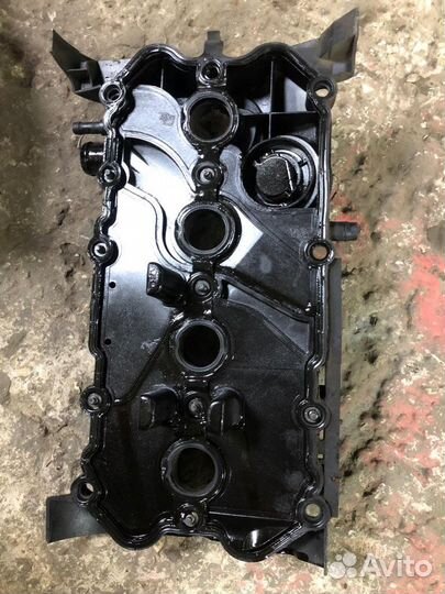 Клапанная крышка гбц Volkswagen Passat B6