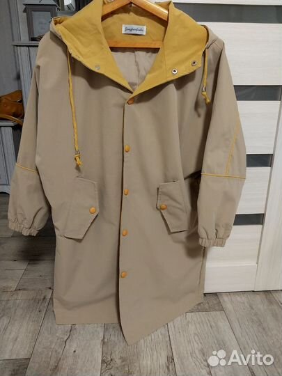 Плащ женский