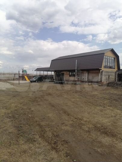 Коттедж 191,6 м² на участке 20 сот.