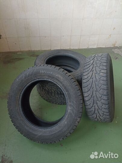 Hankook Winter I'Pike 215/65 R16 98T