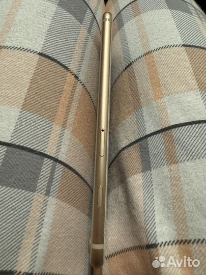 iPhone 8 Plus, 64 ГБ