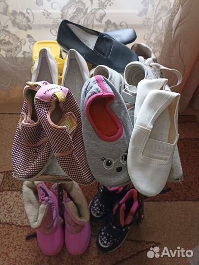 Детская одежда и обувь домашняя для девочки б/у