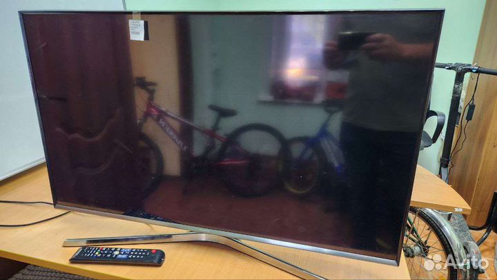 Телевизор Samsung UE40J5550