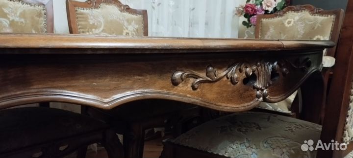 Комплект стол и стулья