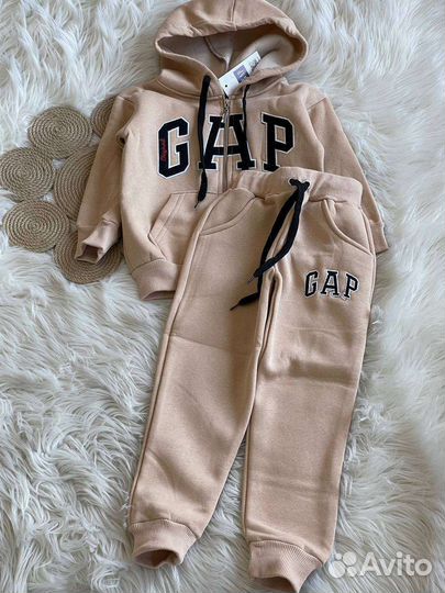 Спортивный костюм Gap 122/128