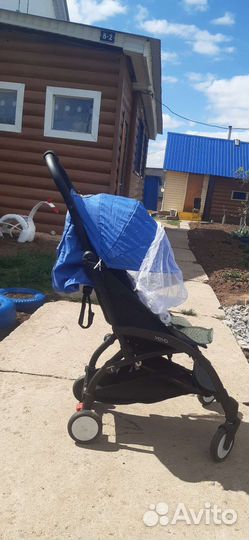 Прогулочная коляска yoya