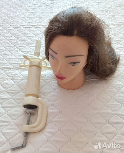 Учебная голова манекен с подставкой