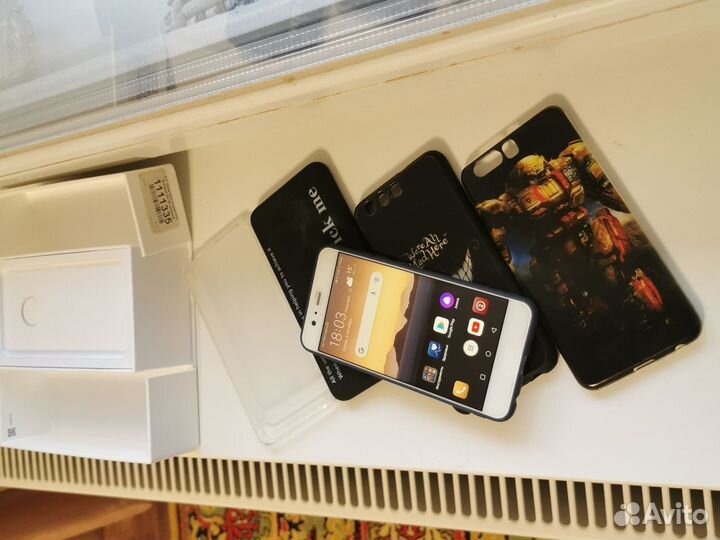 HUAWEI P10 Dual sim, 4/64 ГБ