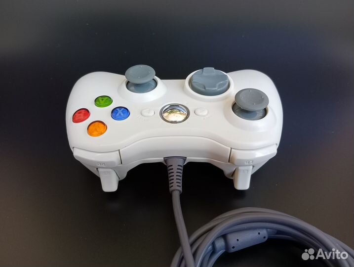 Джойстик для XBox 360 проводной - классика игровых