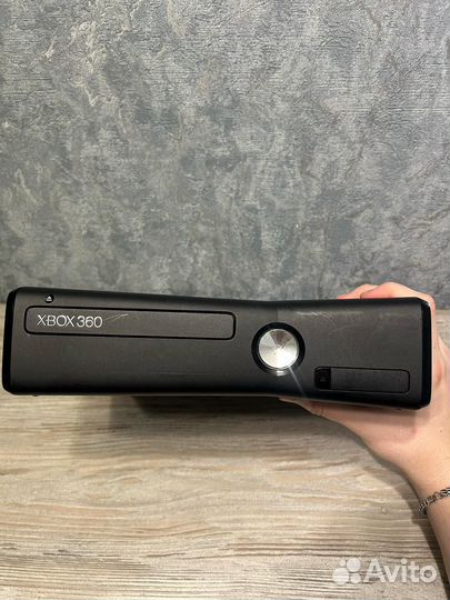 Xbox 360 slim freebot