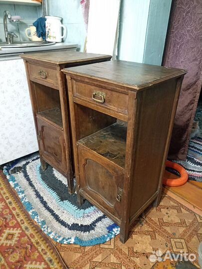 Набор антикварной мебели