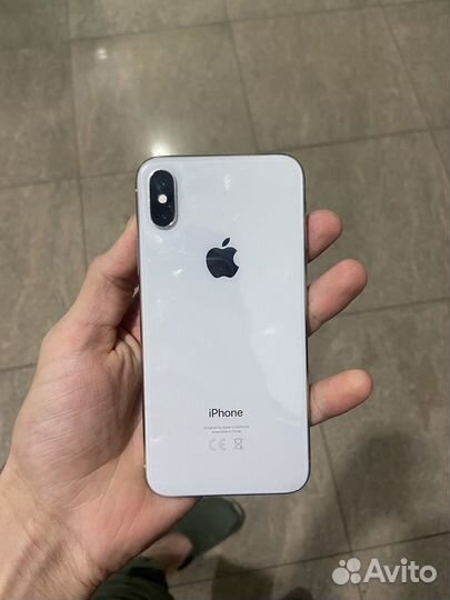 iPhone X, 64 ГБ