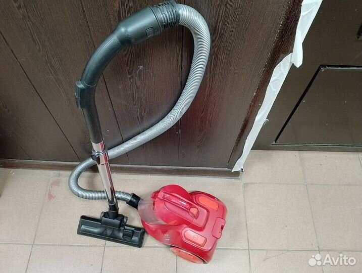 Пылесос с контейнером для пыли Tefal Swift Power C