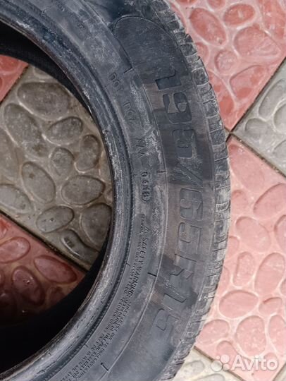 Royal Black Royal A/S 195/65 R15