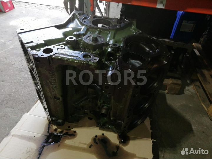Блок цилиндров двигателя Mercedes OM441