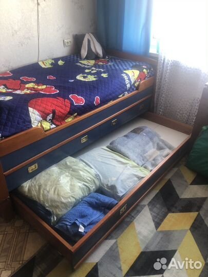 Детская двухярусная кровать с матрасом бу