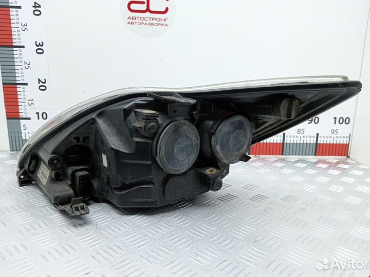 Фара передняя для Ford Focus 2 1480979