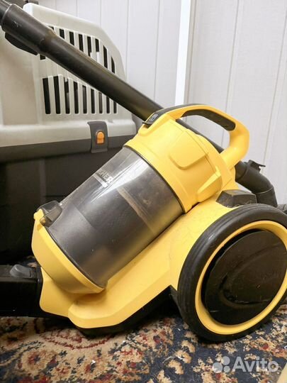 Пылесос karcher VC 3 Floor