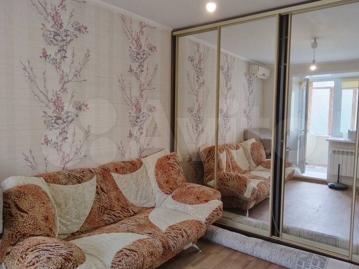 2-к. квартира, 63 м², 4/14 эт.