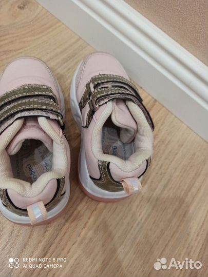 Кроссовки для девочки 23 размер