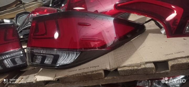 Задний правый фонарь Лексус рх 4