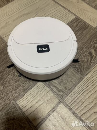 Робот пылесос