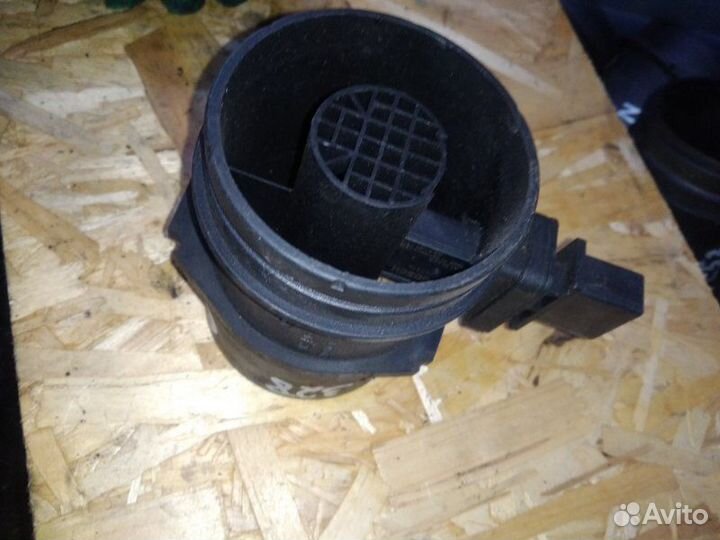 Расходомер воздуха Bmw 320D E90 N47