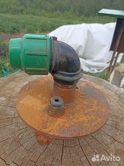 Оголовок для скважины