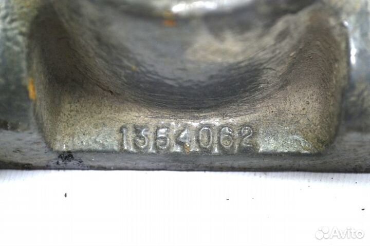 Кронштейн амортизатора переднего моста, нижний пра