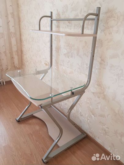 Компьютерный стол бу