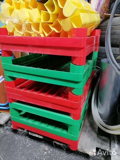 Платмассовые разборные детские столы