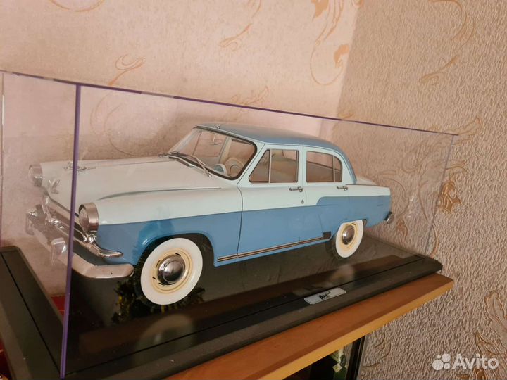 Модель 1:8 газ 21 