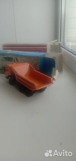 Модель грузовика Камаз 1:43 Элекон